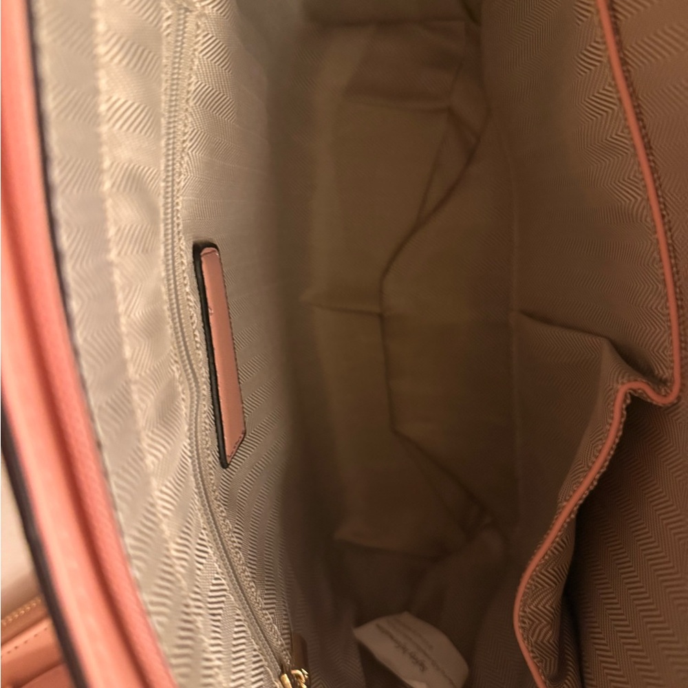 Fashion Stylish Pink Tote Bag with Wallet - Picture 5 of 13